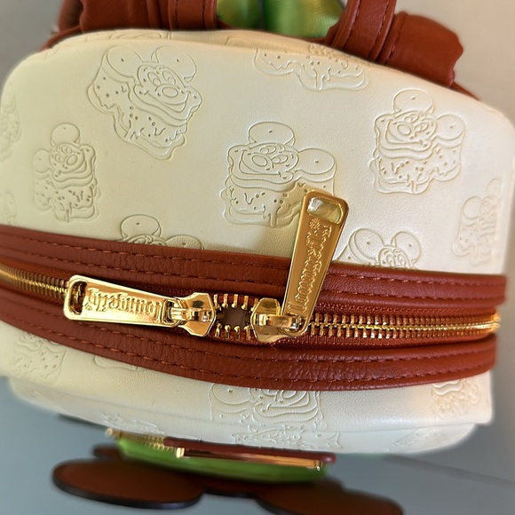 COPY - NWT Mickey mint ice cream sandwich loungefly - Picture 6 of 8